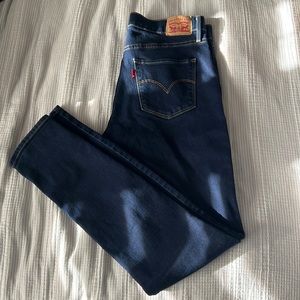 Dark Blue Levi's 311 Shaping Jeans in size 30W x 32L